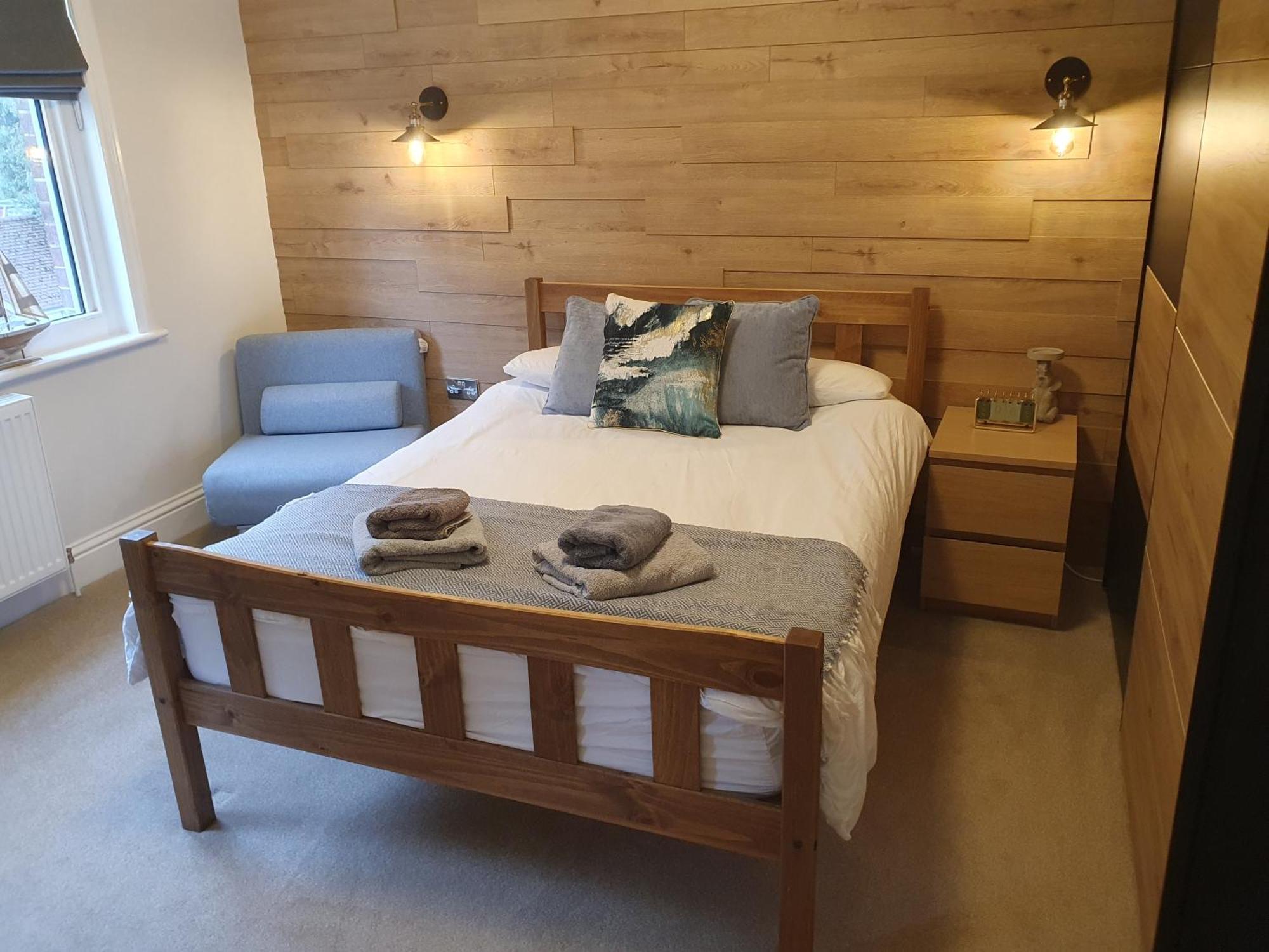 Aqua Nest Eastbourne - En-Suite, Free Parking, Kitchen Екстер'єр фото